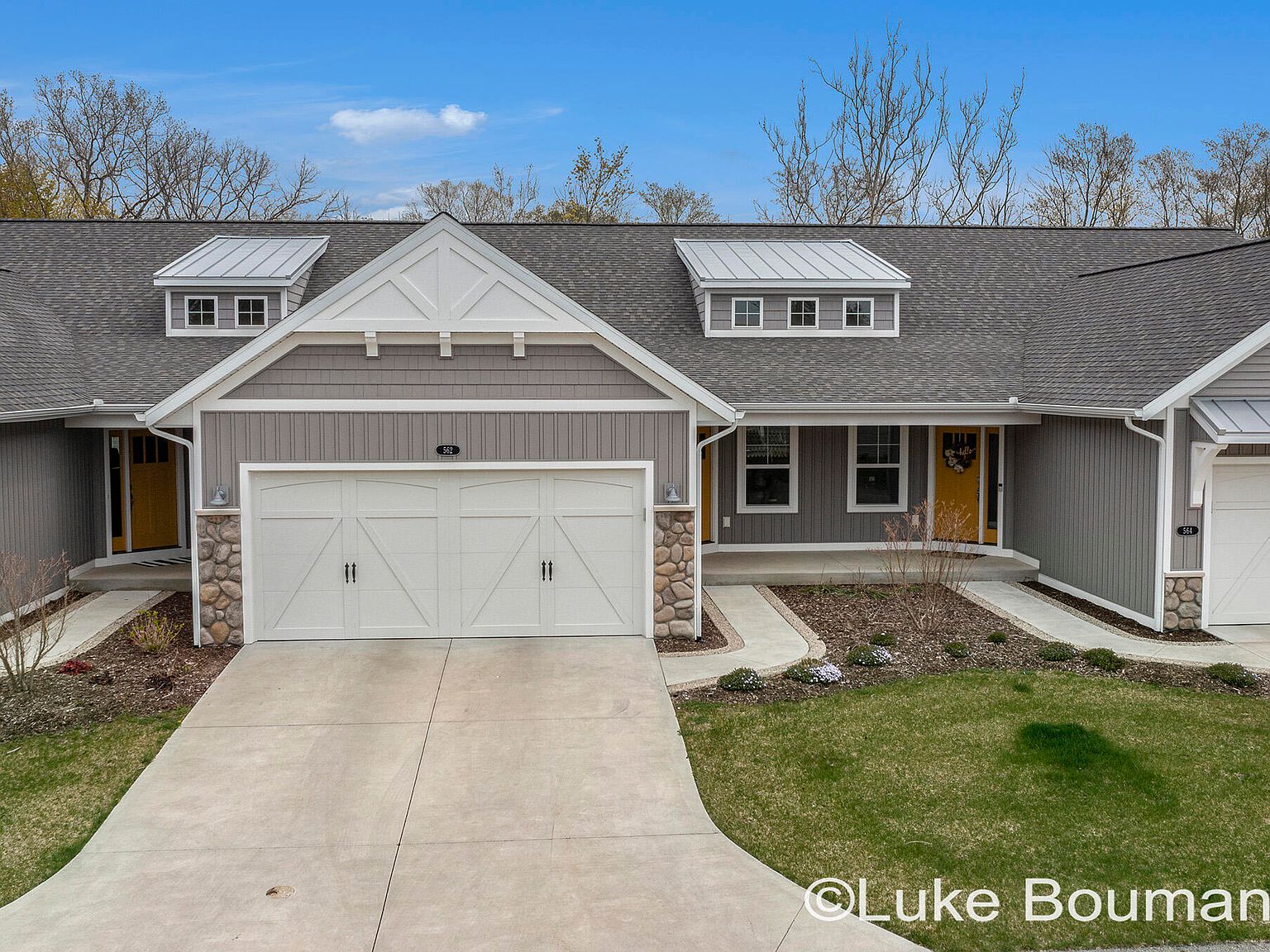 562 Riverbank Cir, Zeeland, MI 49464 Zillow
