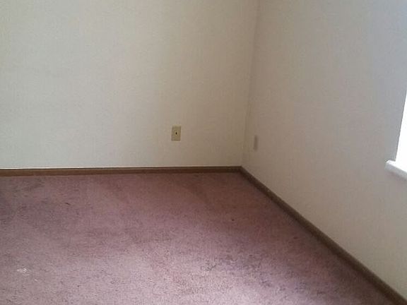 2nd image of 210 S 24th St APT 204