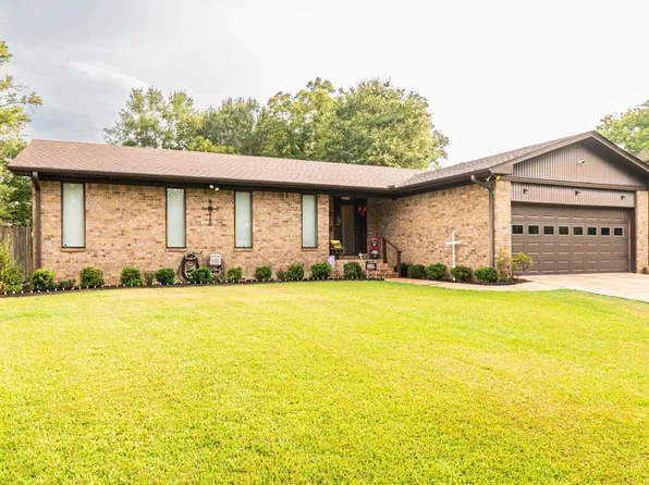 1213 Cypress Dr, El Dorado, AR 71730