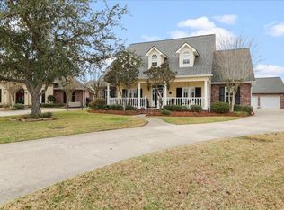 153 Oak Ridge Dr, La Place, LA 70068