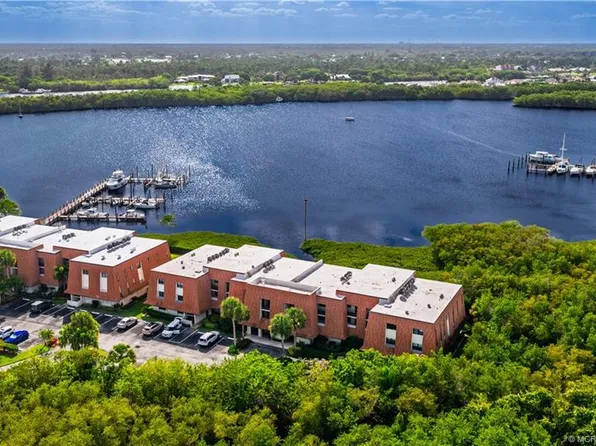3100 SE Pruitt Rd APT F101, Port Saint Lucie, FL 34952