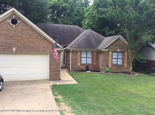 127 Parkway Cv W, Hernando, MS 38632