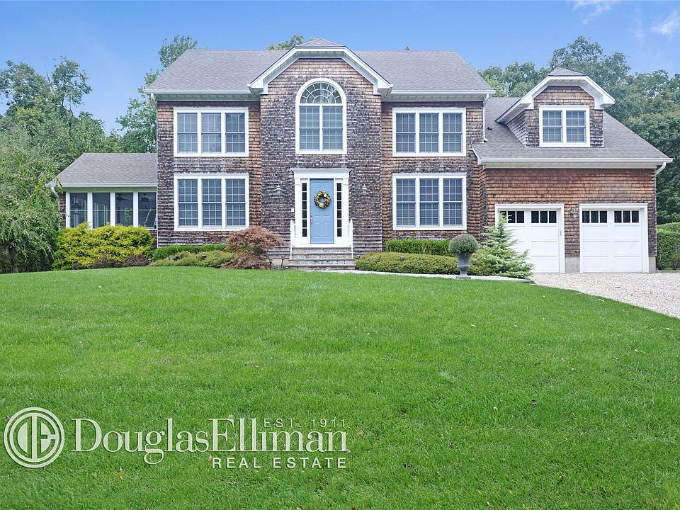 1st image of 315 Albacore Dr