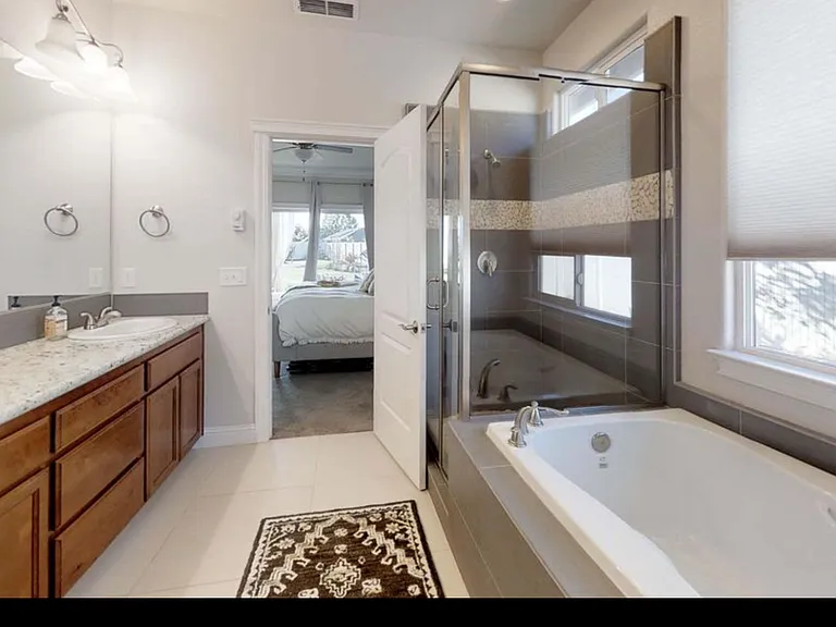 542 El Mango Dr — Photo 10