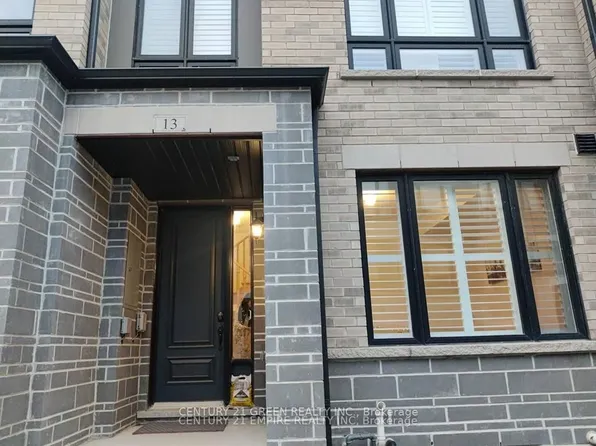 13 Steamboat Way, Whitby, ON L1N 0M6