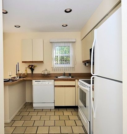 5th image of 70 Maine Ave APT 7