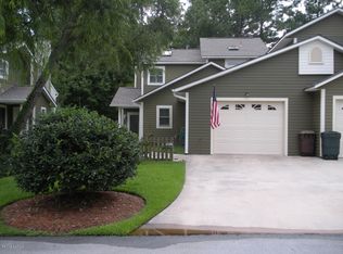 501 Cedarwood Vlg, Morehead City, NC 28557