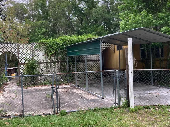 749 RIDGELINE Road, Satsuma, FL 32189