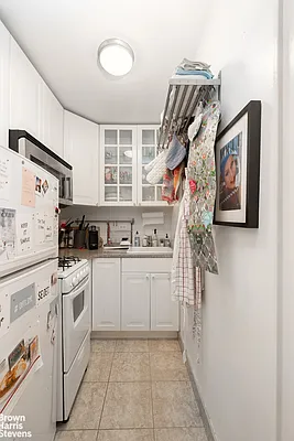 Rented by Brown Harris Stevens | media 5