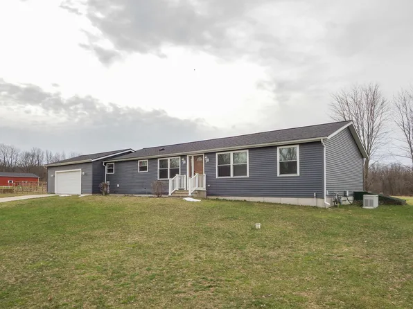 698 M 89, Plainwell, MI 49080