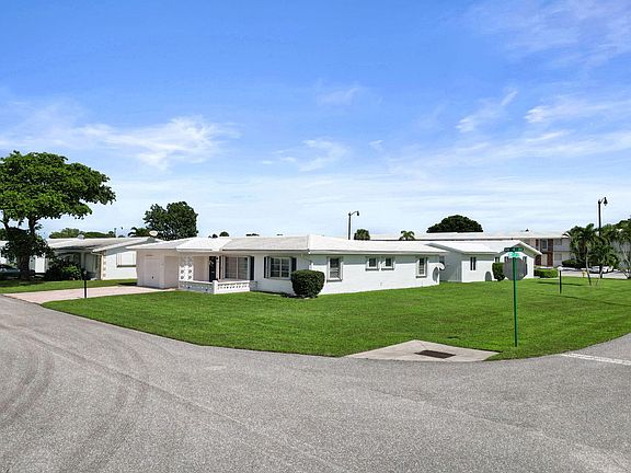 3rd image of 2700 NW 4TH Avenue