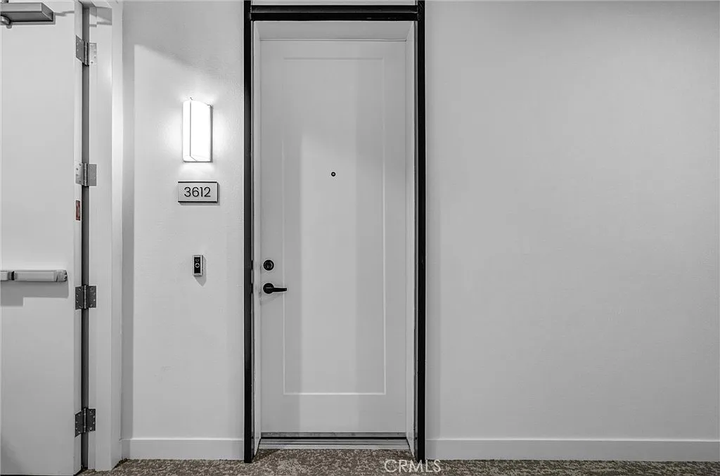 2 bed, 1769 sqft, $5,980 — Photo 4