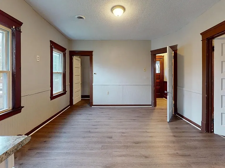 3414 W 44th St — Photo 59