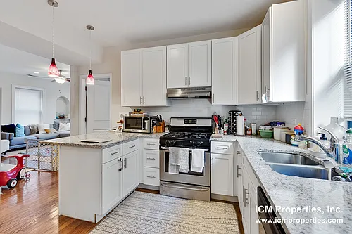 4633 N Wolcott Ave #1 Photo 1