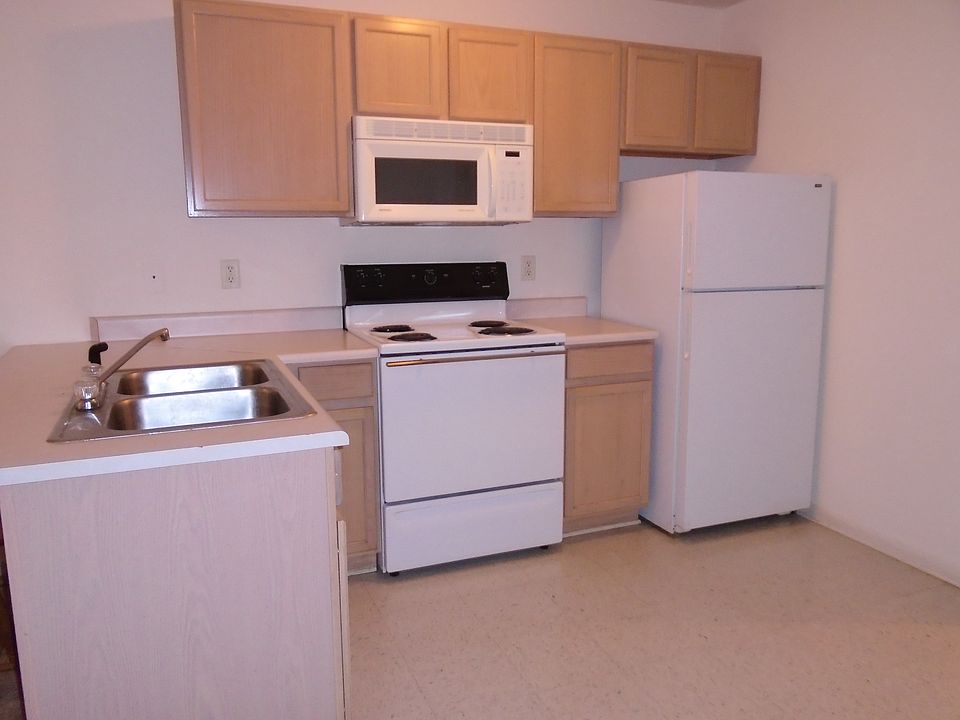 2nd image of 605 S Reilly Rd APT 206
