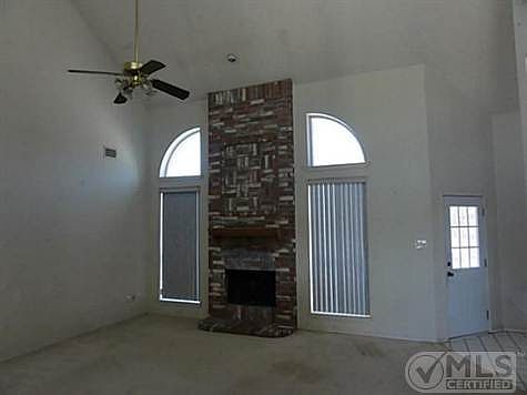 4th image of 1251 Rivercrest Dr