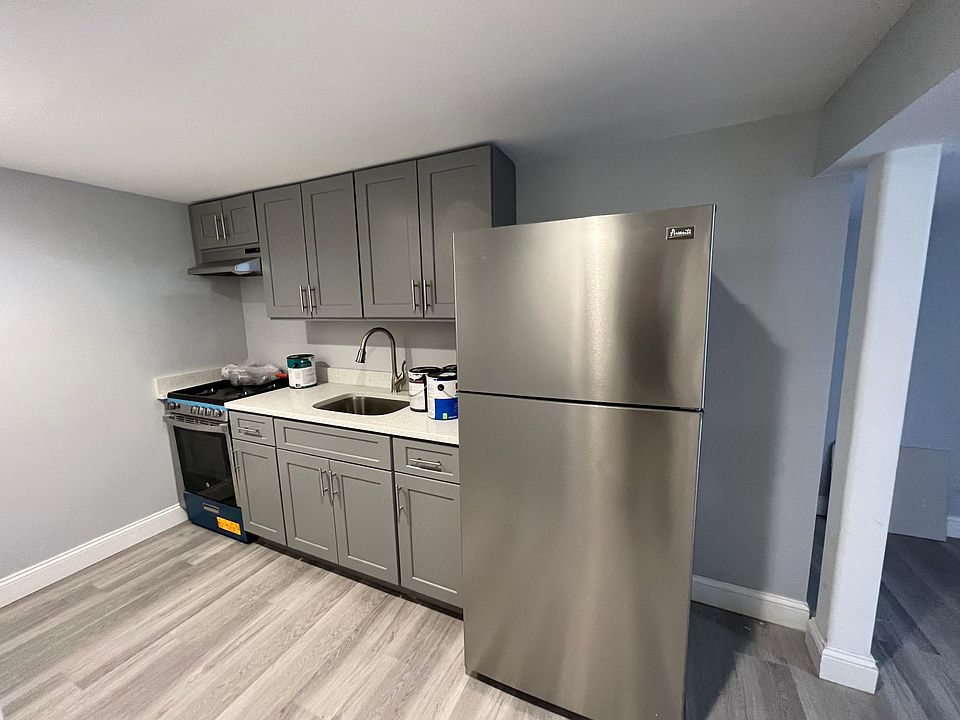 1st image of 51 Brisbane St