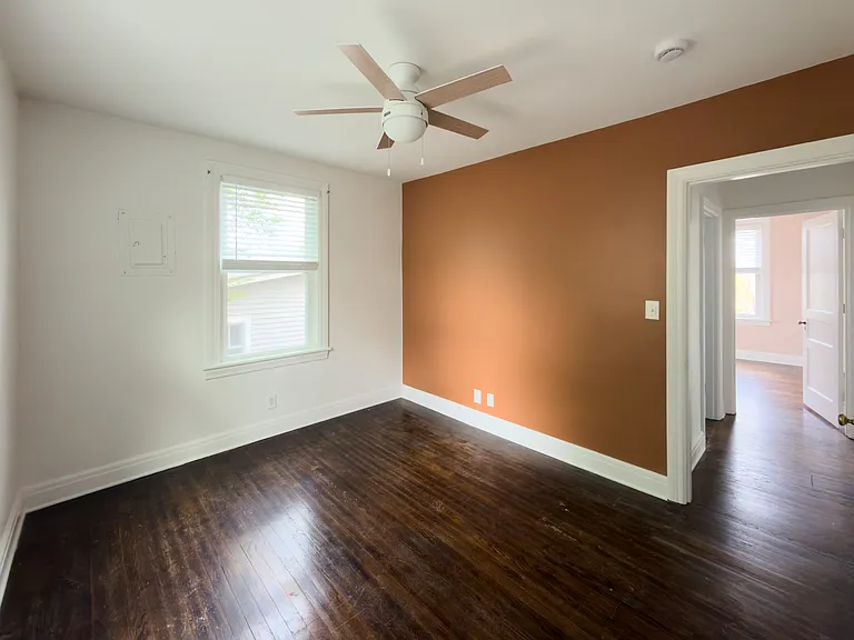 543 Stevenson St — Photo 16