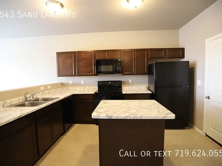 7543 Sand Lake Hts — Photo 8
