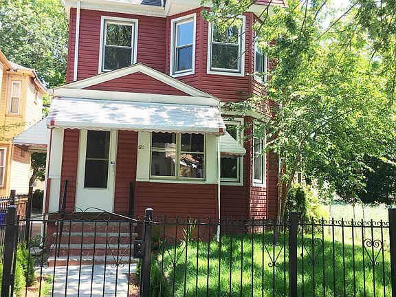 2nd image of 120 Hollywood Ave