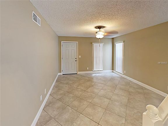 3rd image of 10757 Glen Ellen Dr