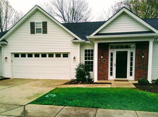 9101 Duckhorn Dr, Charlotte, NC 28277