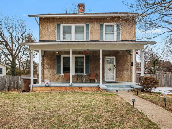 2415 Hubbard St, Greensboro, NC 27405