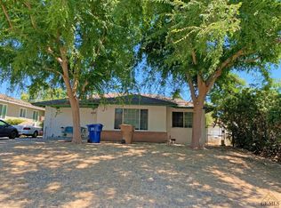 1757 Camino Sierra, Bakersfield, CA 93306