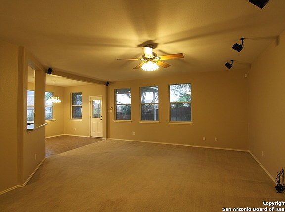 4th image of 2066 Belvedere Ct
