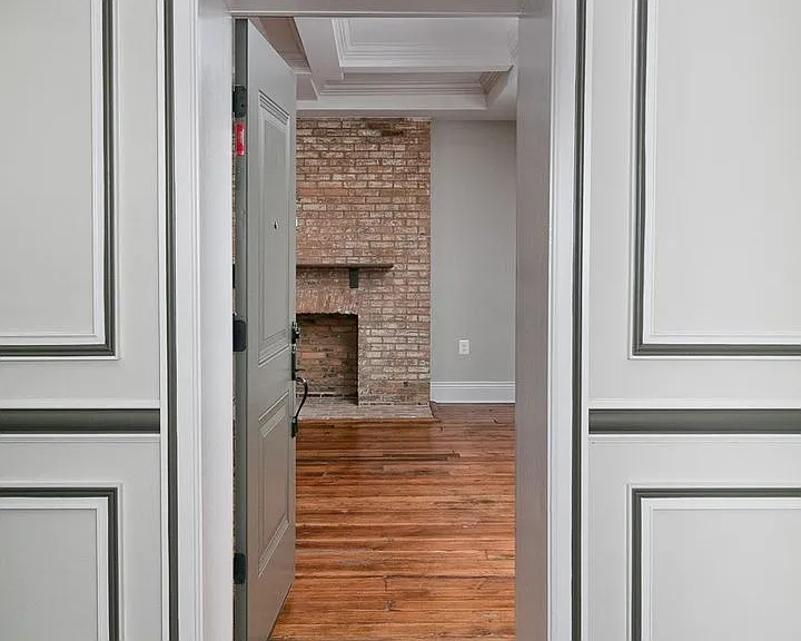 814 Cathedral St — Photo 1