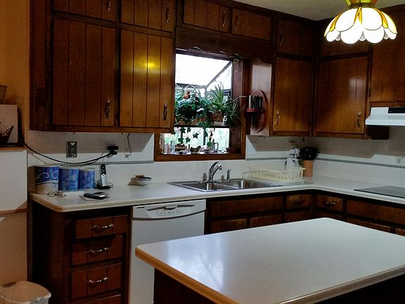 Large kitchen