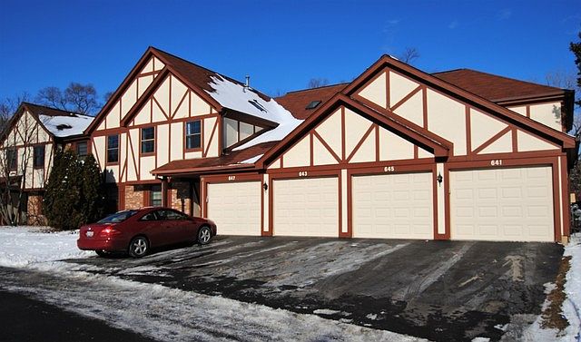 1st image of 647 Catherine Ct #32C