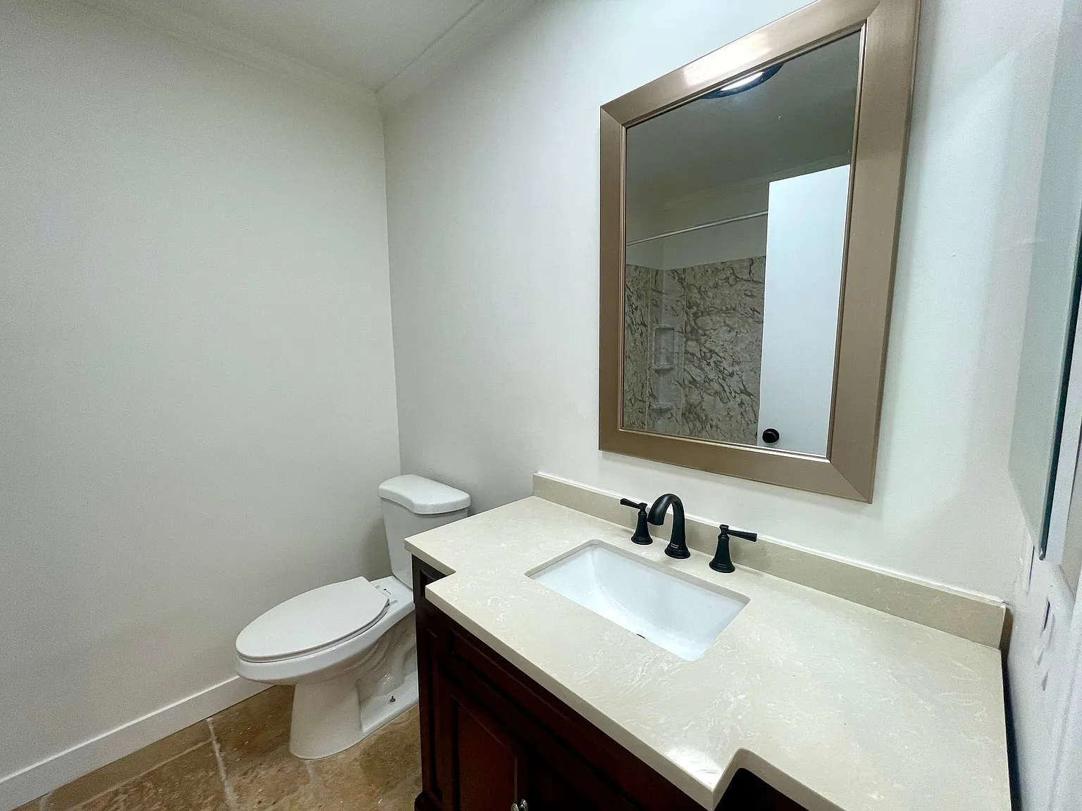 13925 Sherman Way — Photo 4