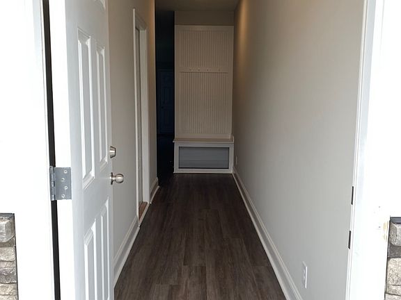 2nd image of 1036 Glenkirk Dr