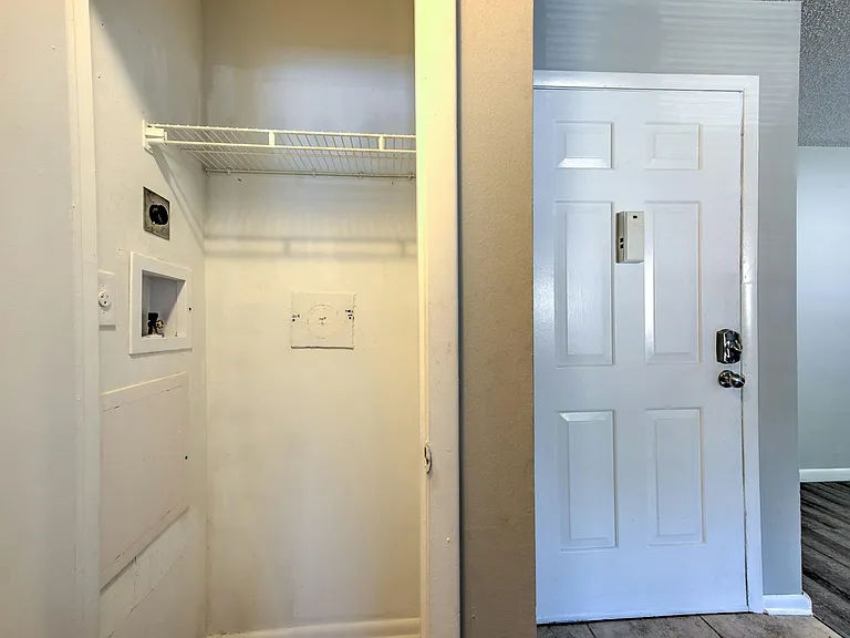 213 Berry Tree Pl — Photo 11