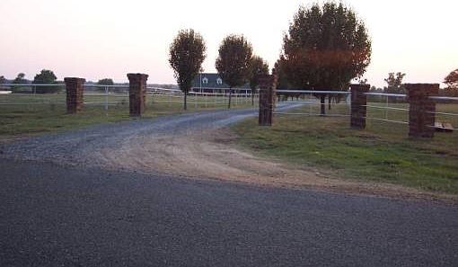 4th image of 370 County Road 4230