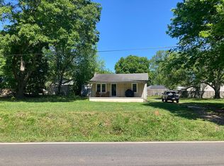 15 Iron Belt Rd SE, Cartersville, GA 30120
