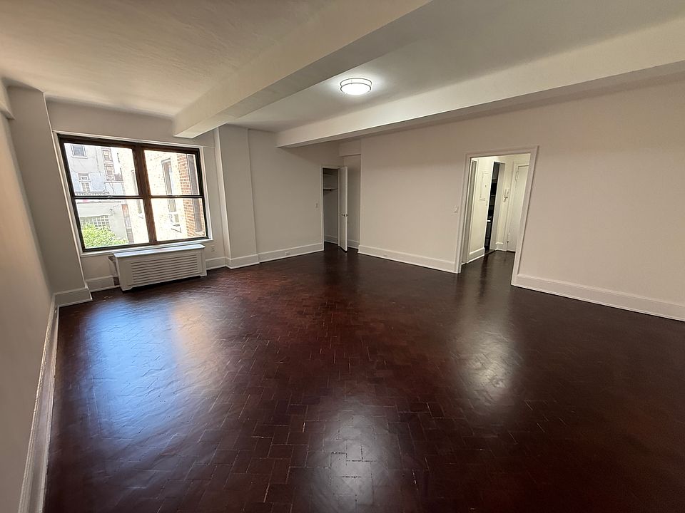 1st image of 160 W 73rd St APT 3J