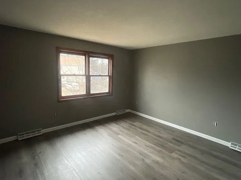 65 Wisteria St — Photo 24