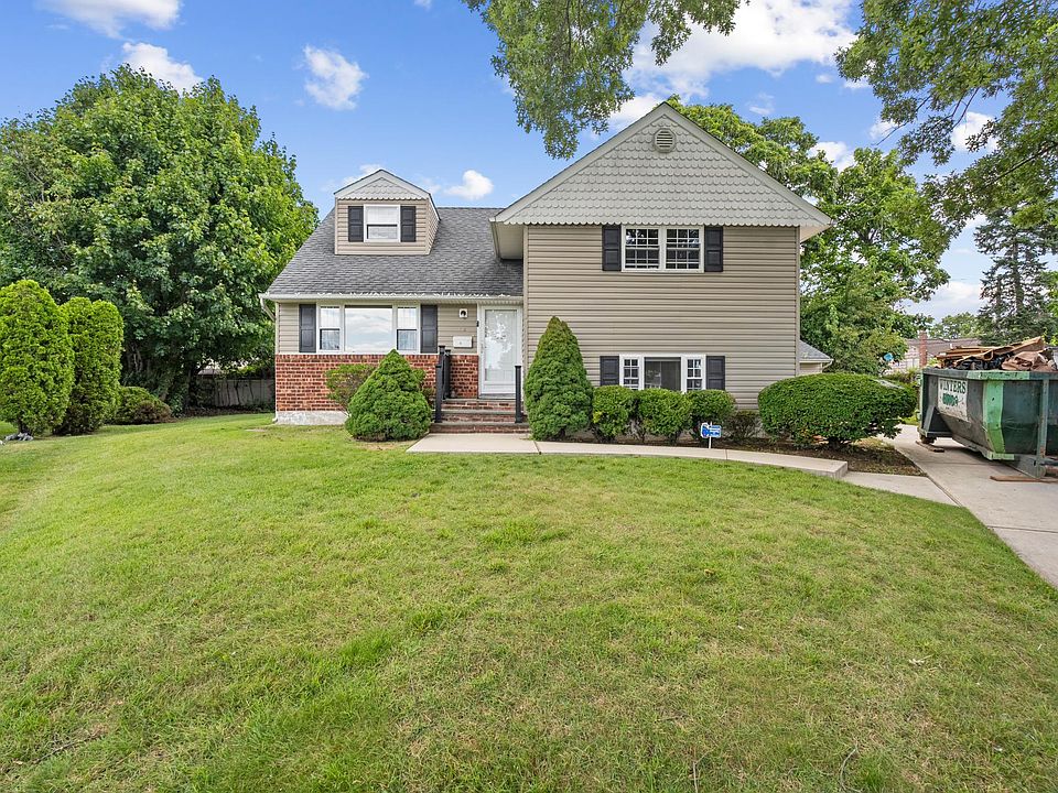 1st image of 12 Dale Ct