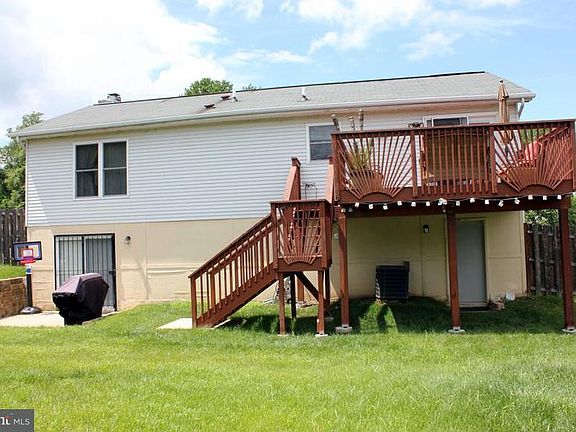 4th image of 8205 Selkirk Ct