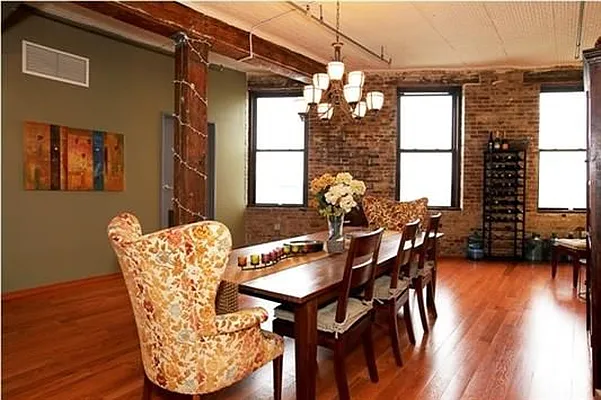 Sold by Knecht Properties | media 15