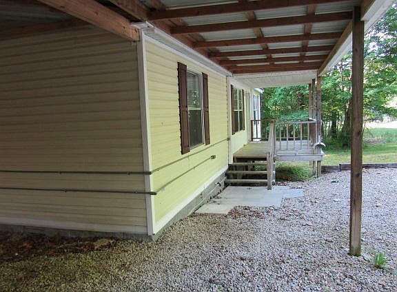 2nd image of 2017 Wabash Ln