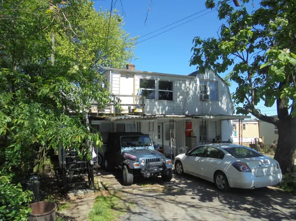 895 N Liberty St, Harrisonburg, VA 22802