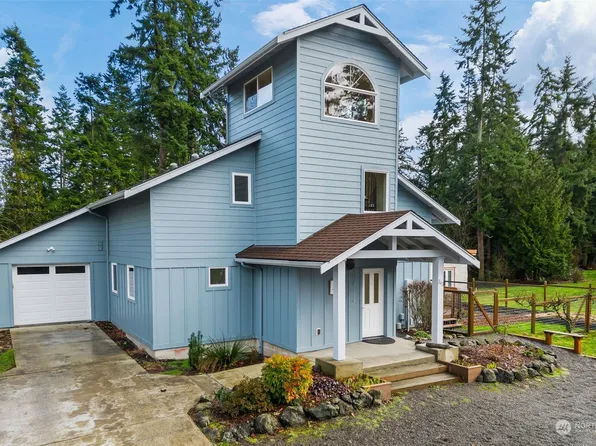 343 Hadlock Bay Road, Port Hadlock, WA 98339