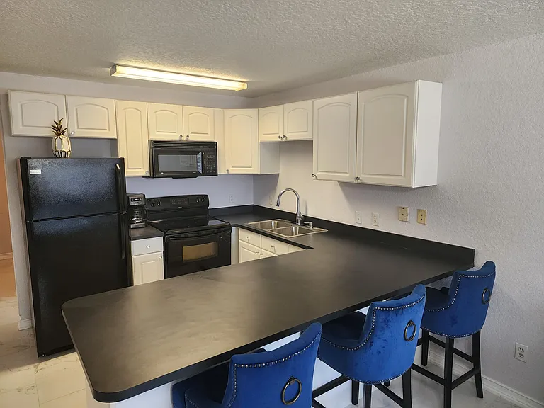 251 Circle Dr #A — Photo 28
