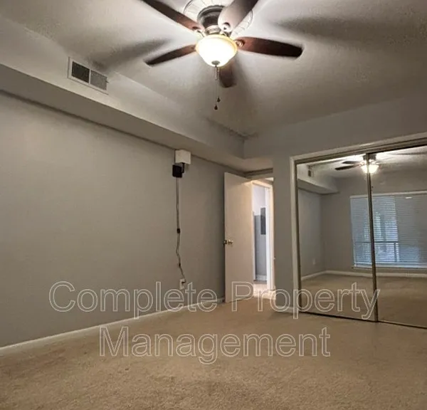 55 Hanover Cir S #206 — Photo 12