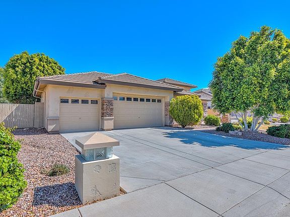 2nd image of 8608 W Yukon Dr