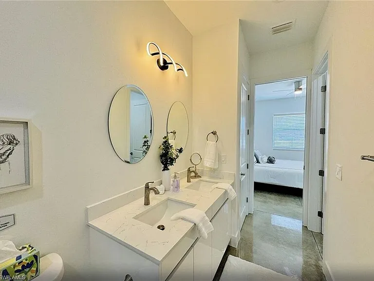 2479 Shadowlawn Dr — Photo 21