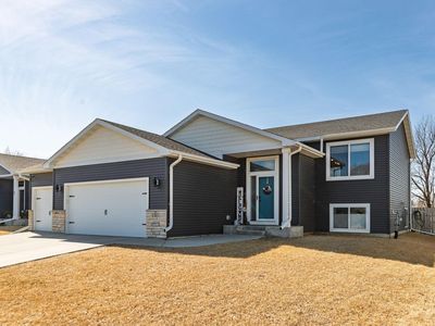 48 4th Ave SE, Kasson, MN, 55944